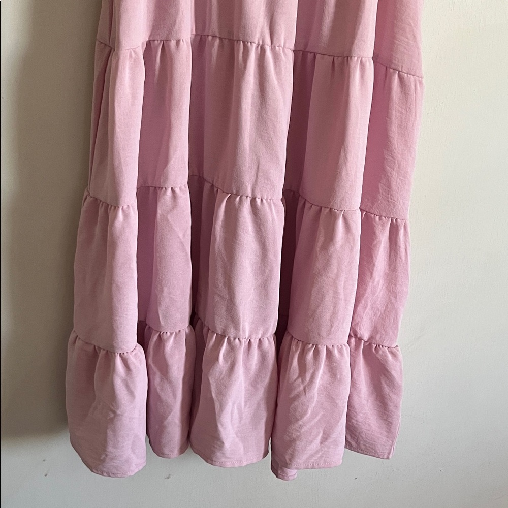 Chic Pink Midi Dress with Puff Sleeves - Picture 3 of 3